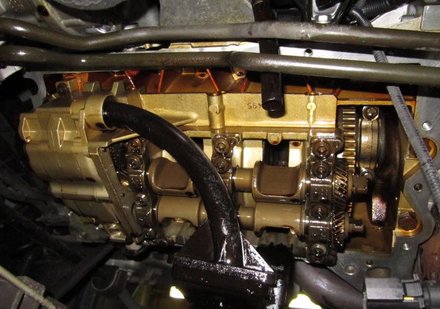 ３シリーズ　Ｅ４６　３１８ｉツーリング エンジンオイル漏れ修理
