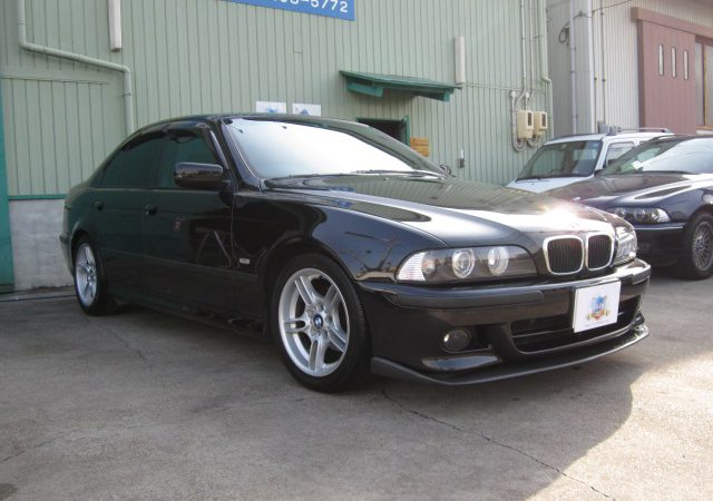 ５シリーズ　Ｅ３９　５２５ｉＭスポーツ　