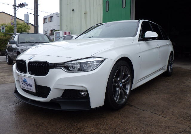 ｂｍｗｆ３１Mパフォーマンスリップスポイラー取り付け