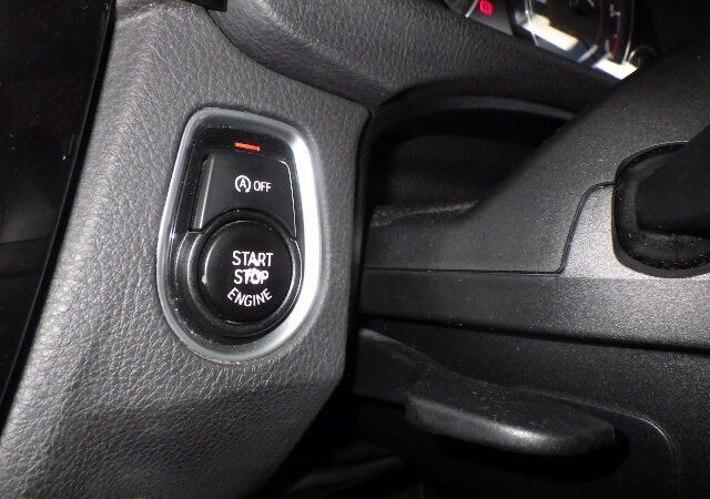 bmwf30320d納車点検整備