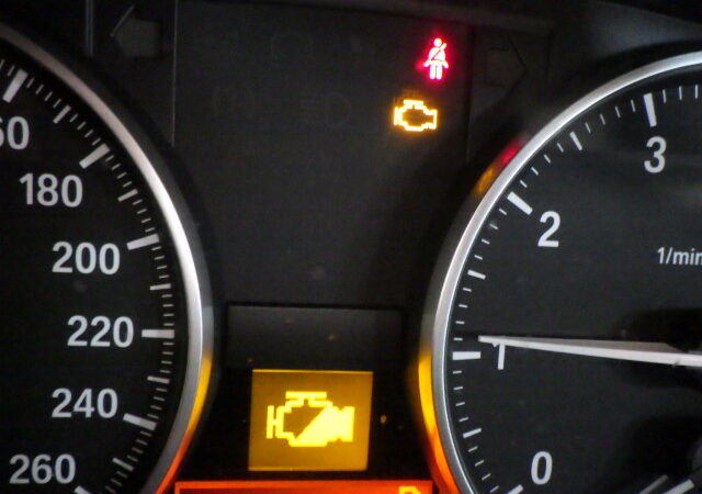 bmwx1エンジンチェックランプ